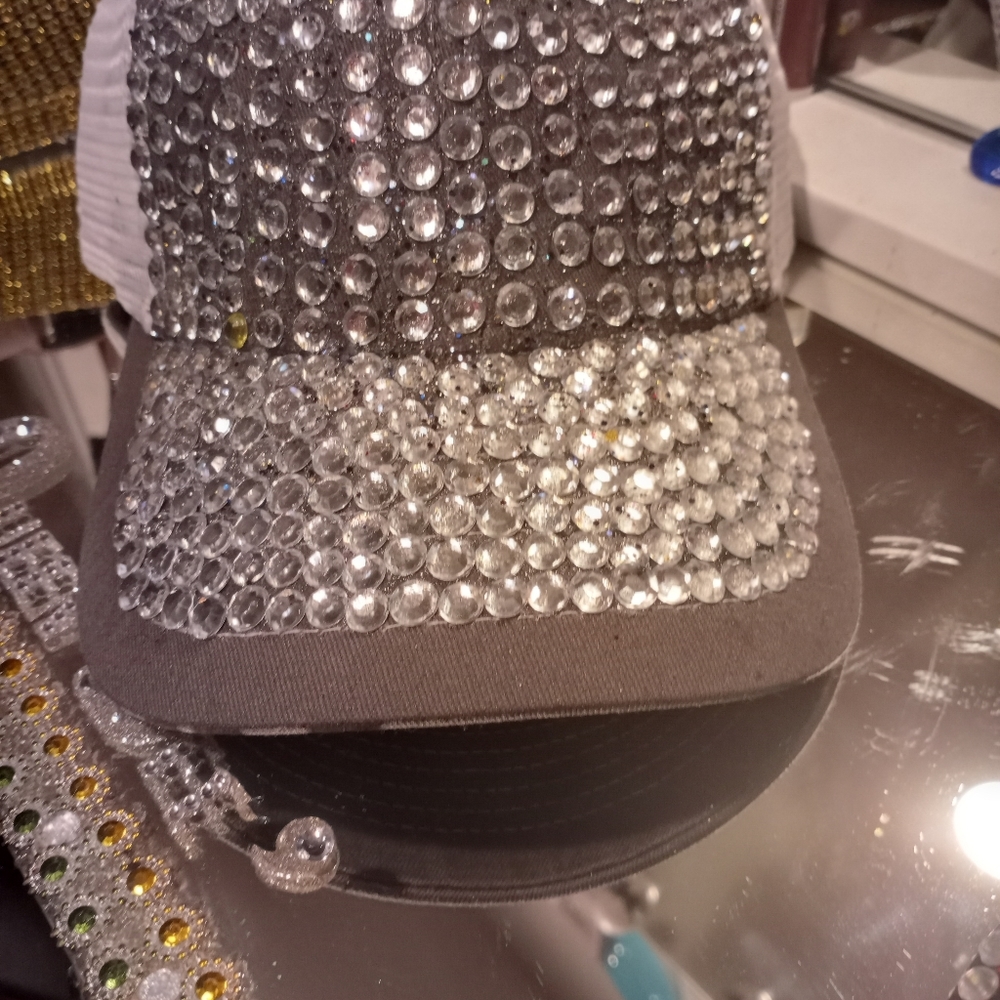 Baseball cap - Picture 5 of 5